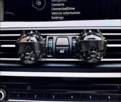 Somstyle Luxe Autoparfum - Zoete Geur Auto - Luchtverfrisser – Bulldog -Beroemde Parfum Winkel 1200x1010 2