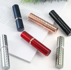 Lotis - Luxe Parfumverstuivers - Mini Flesje Navulbaar - Gold Diamond -Beroemde Parfum Winkel 1200x1190 1