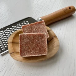 2 Amberblokjes - Geurblokjes - Incl - Schaaltje - Rasp - Organza Zakjes - Geschenkset Vrouwen 10 2 Amberblokjes - Geurblokjes - Incl - Schaaltje - Rasp - Organza Zakjes - Geschenkset Vrouwen -Beroemde Parfum Winkel 1200x1200 313