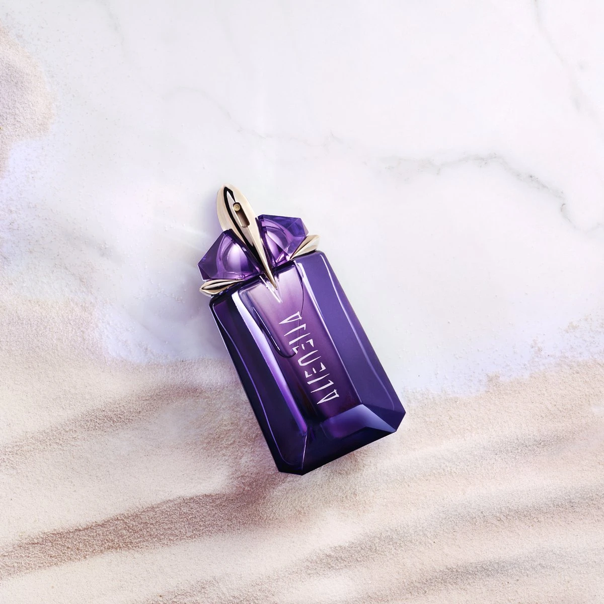 Thierry Mugler Alien 60 Ml - Eau De Parfum - Damesparfum - Navulbaar 4 Thierry Mugler Alien 60 Ml - Eau De Parfum - Damesparfum - Navulbaar - Afbeelding 4