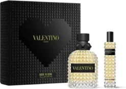 Valentino Uomo Born In Roma Yellow Dream Giftset - 50 Ml Eau De Toilette Spray + 15 Ml Eau De Toilette Tasspray - Cadeauset Voor Heren