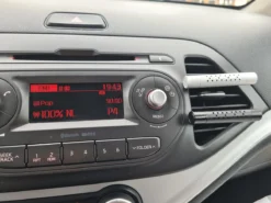 Autoparfum - Luchtverfrisser Auto - Inclusief 5 Geuren - Luxe Design - ZWART - Hervulbaar - Fris -Beroemde Parfum Winkel 1200x899 2