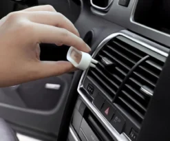 Eco Autoparfum ZWART - 2 Stuks!! - Luxe Auto Luchtverfrisser - Voor Luchtrooster - Autogeur -AutoVerfrisser - Trendy Design - VentilatieroosterMonteerbaar - Herbruikbaar - AutoLuchtje - Geurverfrisser - Eco Friendly - Biologisch Afbreekbaar -Beroemde Parfum Winkel 1200x995 4